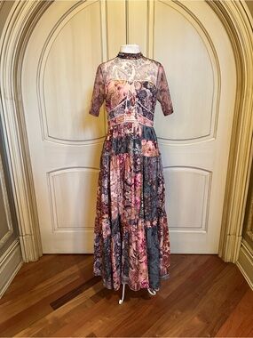 Romantic Lace Yoke Floral Maxi Dress in Pink and Gray